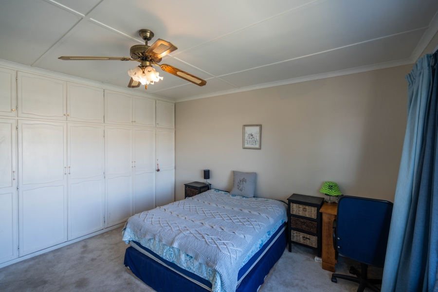 7 Bedroom Property for Sale in Royal Alfred Marina Eastern Cape
